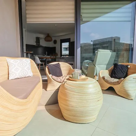 Апартаменты El Ocean View *